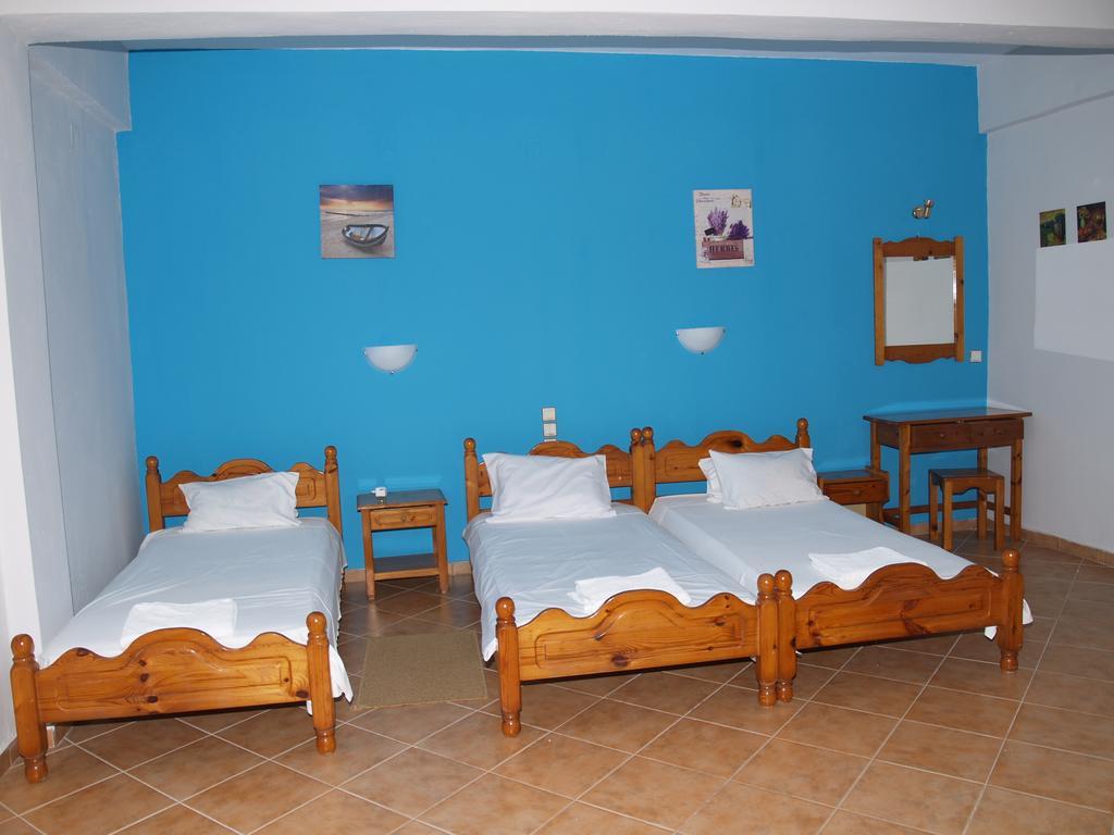 Armonia Studios Agios Georgios  Bilik gambar