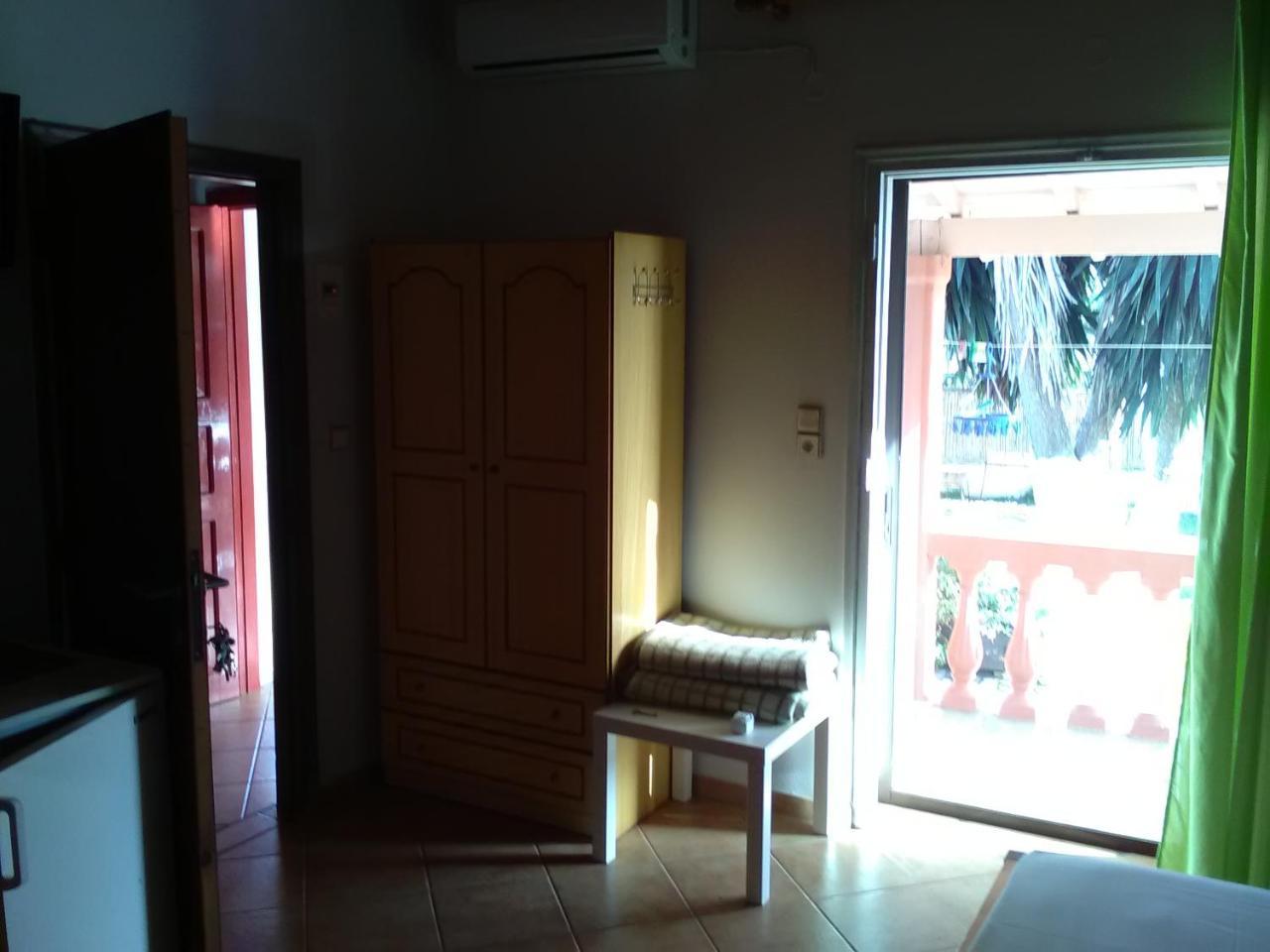 Armonia Studios Agios Georgios  Luaran gambar